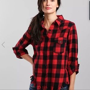 NEW PLAID FRAYED HEM FLANNEL